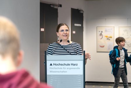 Dezernentin Janet Anders, Begrüßung