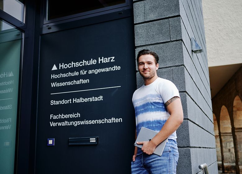 Verwaltungswissenschaften studieren an der Hochschule Harz in Halberstadt.  Fotos: Hochschule Harz