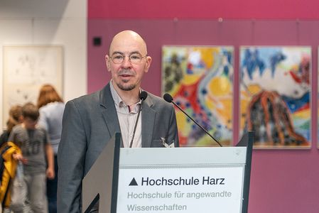 Künstler Korvin Reich, Eröffnung