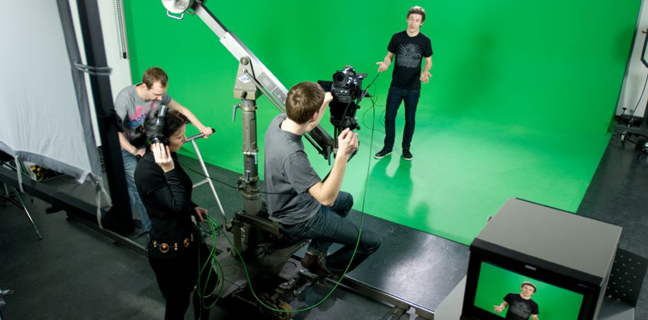 Greenscreen im Studio des Studiengangs Medieninformatik