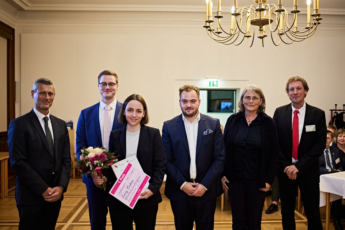 Preisträger im großen Festsaal der Hochschule Harz