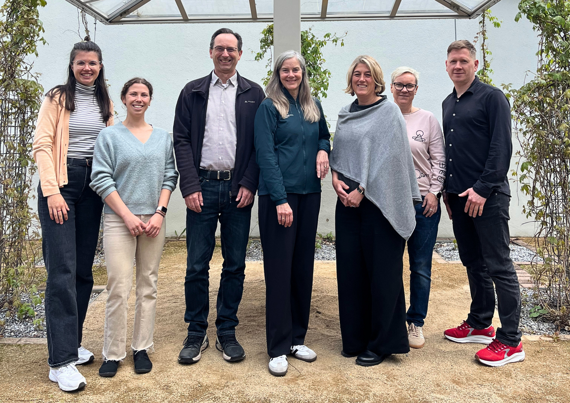 Gruppenfoto mit Anne Terwiel