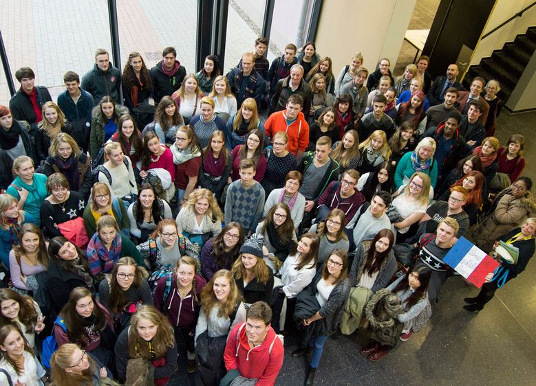 Bild: Schülerinnen und Schüler der Region waren kürzlich anlässlich des Deutsch-Französischen Tages zu Gast an der Hochschule Harz.