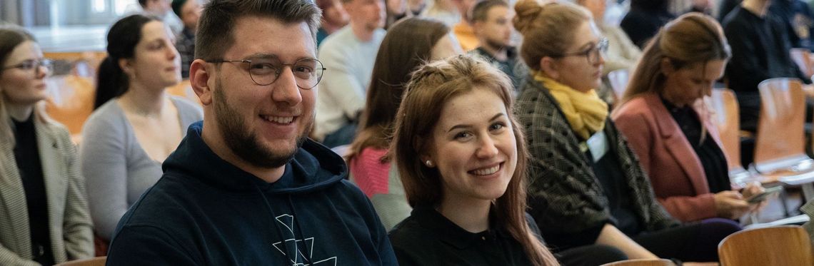Am Wernigeröder Hochschulstandort wurden die Erstsemester-Studierenden in der Mensa begrüßt. Foto: Anna-Michaela Schmidt/Hochschule Harz