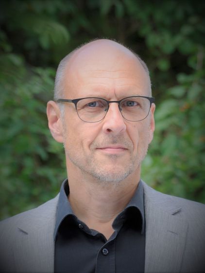 Prof. Dr. Christian Berg, Honorarprofessor für Nachhaltigkeit an der Technischen Universität Clausthal, spricht bei der GenerationenHochschule im Juni über das Thema „Ist Nachhaltigkeit utopisch? Wie wir Barrieren überwinden und zukunftsfähig handeln“. Foto: Melvin Berg