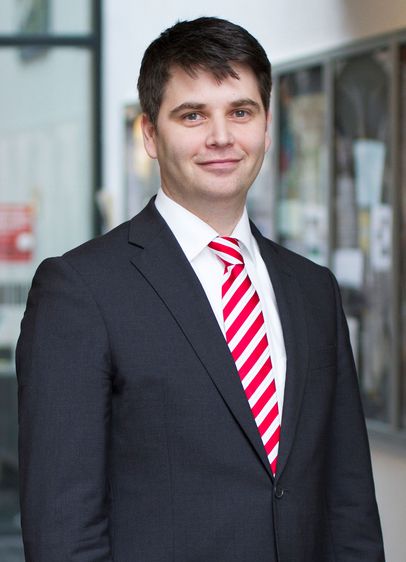 Bild: Prof. Dr. Thomas Leich spricht bei der März-Vorlesung der GenerationenHochschule über Digitalisierung und die deutsche Ingenieurskunst. Foto: Hochschule Harz