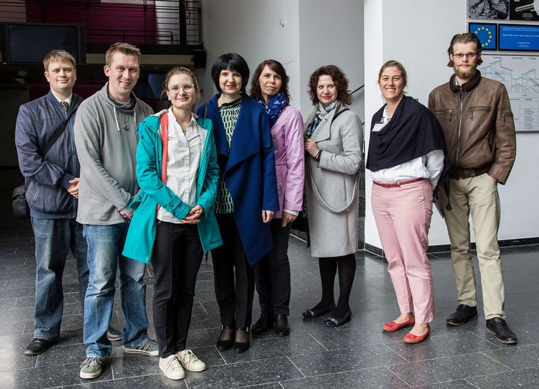 Bild: v.l.n.r. Christian Reinboth, Fabian Degen, Ellen Burgdorf (alle HS Harz), Dr. Lienite Litavniece, Dr. Karine Laganovska (beide Rezekne Academy of Technologies), Prof. Ruta Adamoniene (Mykolas Romeris University Riga), Prof. Louisa Klemmer (HS Harz),
