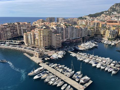 Blick auf Hafen von Monaco